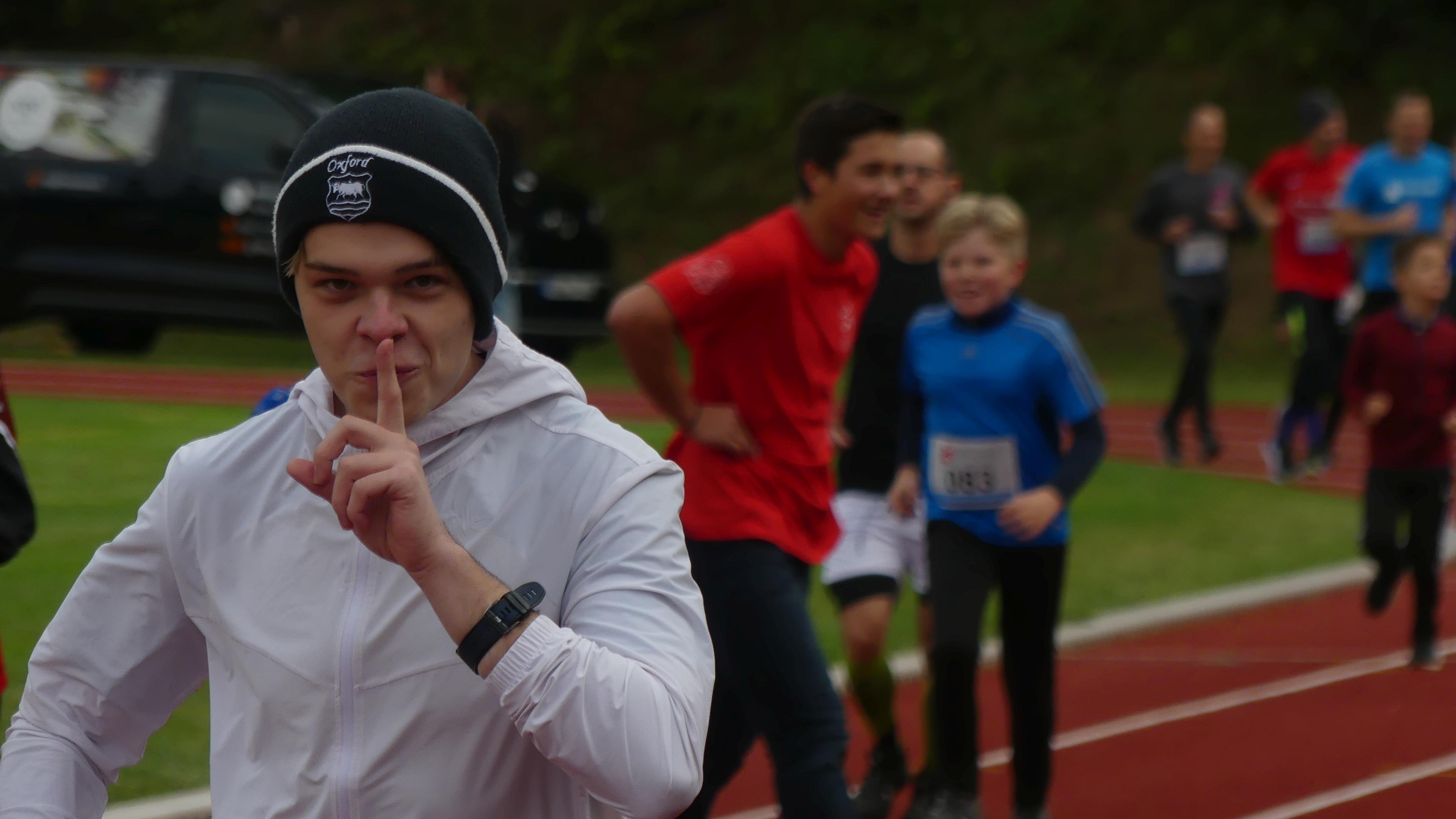 Bild vom 14. Benefizlauf im Jahr 2024. Dies ist das 9. Bild.